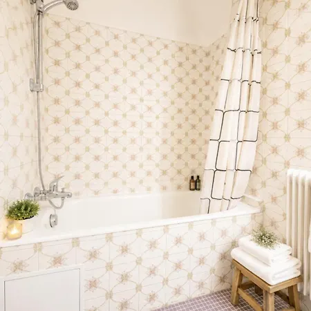 Apartment Chic - Alpine Good Living *